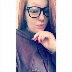 Meet your Posher, Sabrina